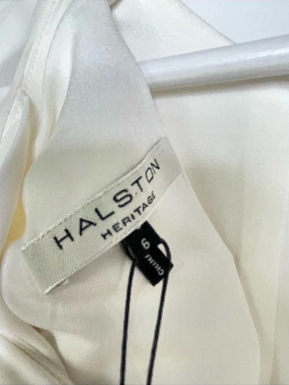 Dress | Halston Heritage NWT Cream Capelet Sheer Sleeve A Line Gown | Size 6 M - Picture 12 of 16